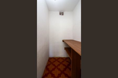 Casa para alugar com 140m², 2 quartos e 1 vaga Casa para alugar com 140m², 2 quartos e 1 vagaDespensa