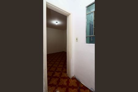 Closet do quarto 2 de casa para alugar com 2 quartos, 140m² em Jardim Amalia, São Paulo