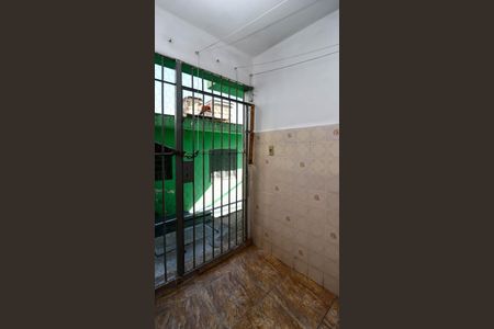Área de Serviço de casa para alugar com 2 quartos, 140m² em Jardim Amalia, São Paulo