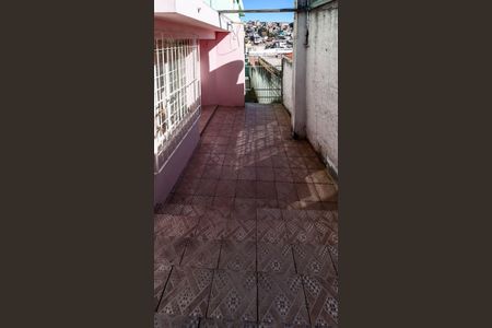 Entrada de casa para alugar com 2 quartos, 140m² em Jardim Amalia, São Paulo