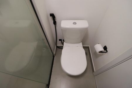 Banheiro  de apartamento para alugar com 1 quarto, 50m² em Alto da Boa Vista, Ribeirão Preto