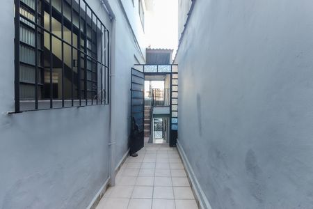 Corredor Externo de casa à venda com 3 quartos, 130m² em Vila Curuçá Velha, São Paulo