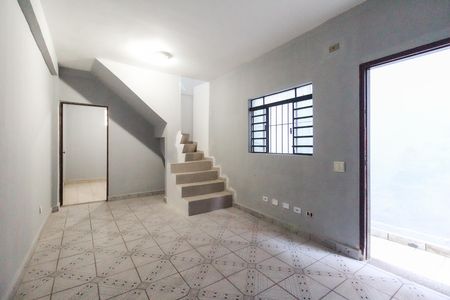 Sala de casa à venda com 3 quartos, 130m² em Vila Curuçá Velha, São Paulo