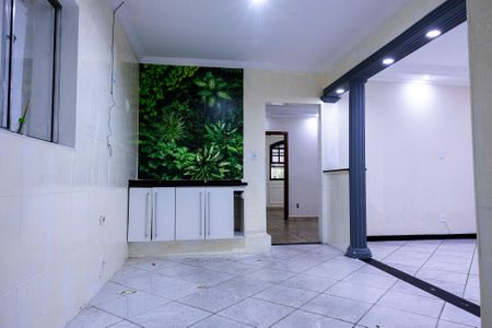 Casa para alugar com 250m², 3 quartos e 4 vagas
