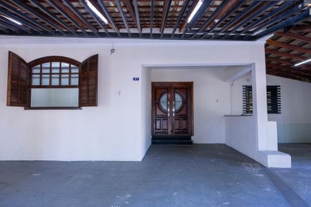 Casa para alugar com 250m², 3 quartos e 4 vagas