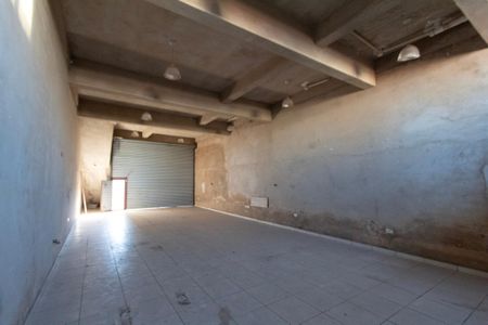 Casa para alugar com 190m², 3 quartos e 1 vagaGaragem / Galpão 