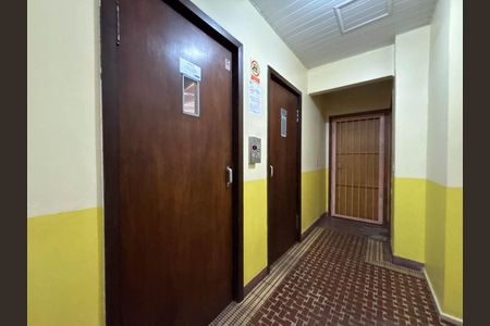 Apartamento à venda com 44m², 1 quarto e sem vaga Apartamento à venda com 44m², 1 quarto e sem vagaElevador