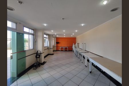 Apartamento à venda com 62m², 2 quartos e 1 vaga Apartamento à venda com 62m², 2 quartos e 1 vagaÁrea comum - Salão de festas