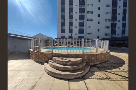 Apartamento à venda com 62m², 2 quartos e 1 vaga Apartamento à venda com 62m², 2 quartos e 1 vagaÁrea comum - Piscina