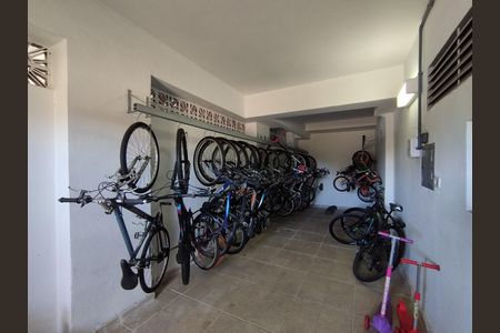 Apartamento à venda com 62m², 2 quartos e 1 vaga Apartamento à venda com 62m², 2 quartos e 1 vagaBicicletário