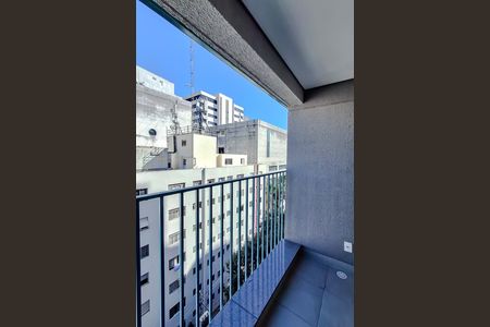 Studio à venda com 24m², 1 quarto e sem vaga Studio à venda com 24m², 1 quarto e sem vagaVaranda