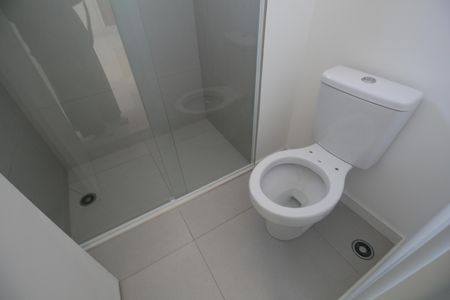 Banheiro de apartamento à venda com 1 quarto, 35m² em Jardim Vazani, São Paulo