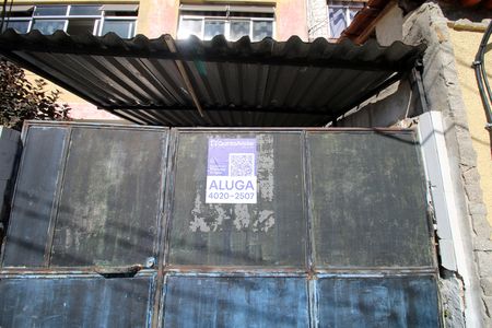 Placa de casa para alugar com 2 quartos, 70m² em Vista Alegre, Rio de Janeiro