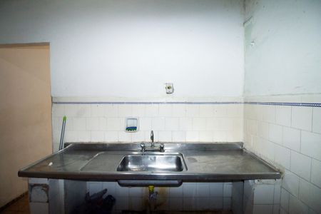Cozinha de casa para alugar com 2 quartos, 70m² em Vista Alegre, Rio de Janeiro