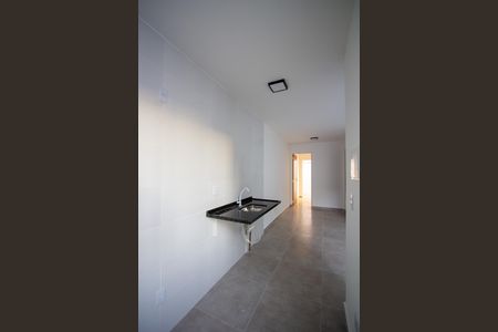 Cozinha de apartamento para alugar com 1 quarto, 32m² em Laranjal, São Gonçalo