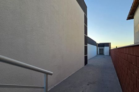 Área comum de apartamento para alugar com 1 quarto, 32m² em Laranjal, São Gonçalo