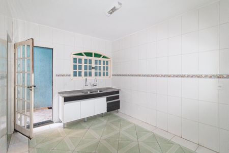 Cozinha de casa de condomínio para alugar com 3 quartos, 96m² em Vila da Oportunidade, Carapicuíba
