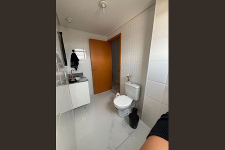 Apartamento para alugar com 75m², 2 quartos e 1 vaga Apartamento para alugar com 75m², 2 quartos e 1 vagaBanheiro