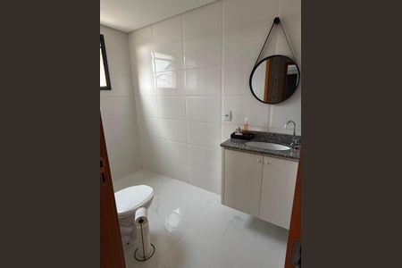 Apartamento para alugar com 75m², 2 quartos e 1 vaga Apartamento para alugar com 75m², 2 quartos e 1 vagaBanheiro