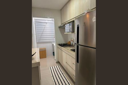 Cozinha de apartamento para alugar com 2 quartos, 75m² em Jardim California, Jacareí