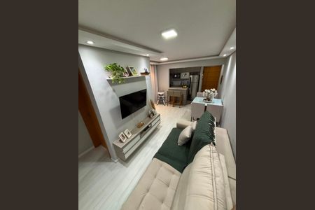 Sala de apartamento para alugar com 2 quartos, 75m² em Jardim California, Jacareí