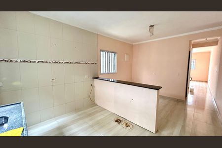 Casa para alugar com 125m², 2 quartos e 2 vagasCozinha