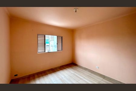 Casa para alugar com 125m², 2 quartos e 2 vagasQuarto suíte 1