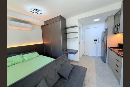 Studio para alugar com 28m², 1 quarto e 1 vaga Studio para alugar com 28m², 1 quarto e 1 vagaStudio
