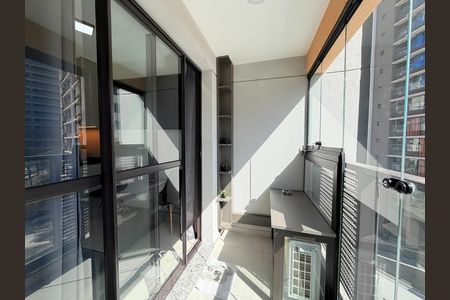 Studio para alugar com 28m², 1 quarto e 1 vaga Studio para alugar com 28m², 1 quarto e 1 vagaStudio