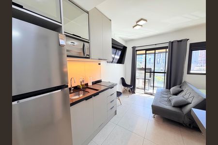 Studio para alugar com 28m², 1 quarto e 1 vaga Studio para alugar com 28m², 1 quarto e 1 vagaStudio