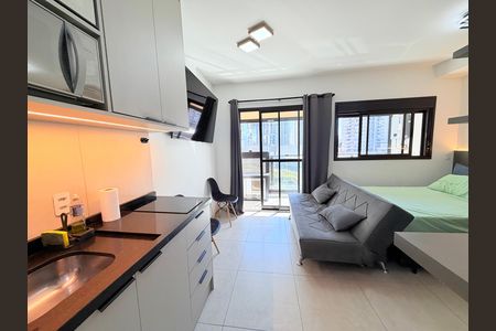 Studio para alugar com 28m², 1 quarto e 1 vaga Studio para alugar com 28m², 1 quarto e 1 vagaStudio