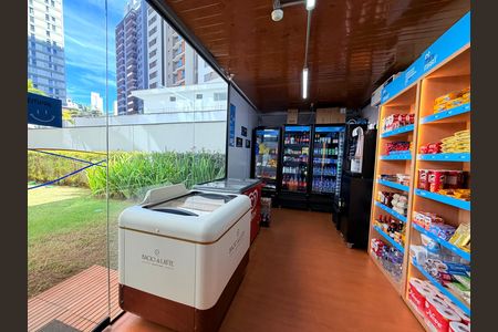 Studio para alugar com 28m², 1 quarto e 1 vaga Studio para alugar com 28m², 1 quarto e 1 vagaÁrea comum