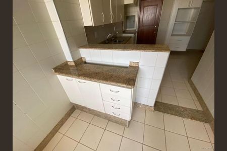 Apartamento para alugar com 310m², 4 quartos e 1 vaga Apartamento para alugar com 310m², 4 quartos e 1 vagaCozinha
