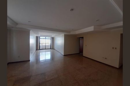 Apartamento para alugar com 4 quartos, 310m² em Osvaldo, Uberlândia