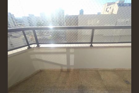 Apartamento para alugar com 310m², 4 quartos e 1 vaga Apartamento para alugar com 310m², 4 quartos e 1 vagaVaranda do Quarto 4