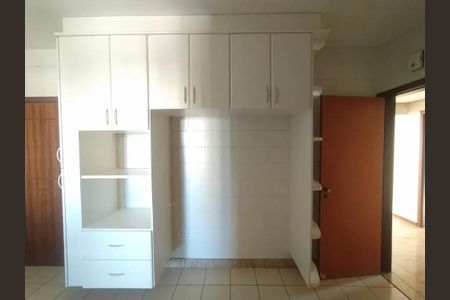 Apartamento para alugar com 310m², 4 quartos e 1 vaga Apartamento para alugar com 310m², 4 quartos e 1 vagaCozinha