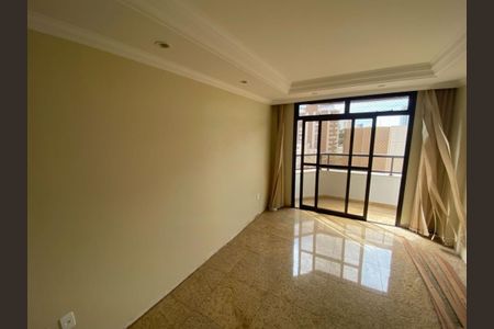 Sala de apartamento para alugar com 4 quartos, 310m² em Osvaldo, Uberlândia