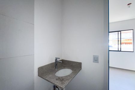 Apartamento à venda com 46m², 2 quartos e 1 vaga Apartamento à venda com 46m², 2 quartos e 1 vagaBanheiro - Suíte