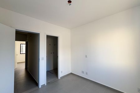 Apartamento à venda com 46m², 2 quartos e 1 vaga Apartamento à venda com 46m², 2 quartos e 1 vagaSuíte