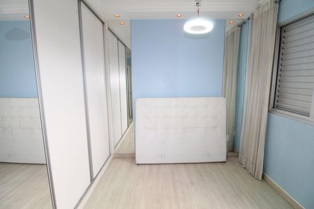 Suíte de apartamento para alugar com 2 quartos, 72m² em Monte Castelo, São José dos Campos