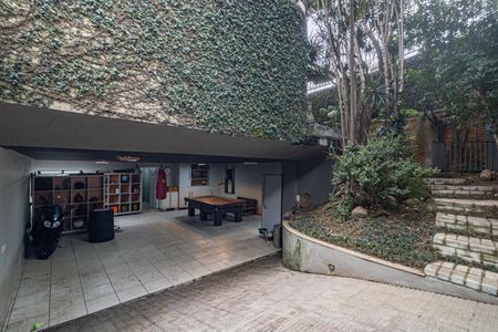 Acesso à Garagem de casa à venda com 4 quartos, 400m² em Indianópolis, São Paulo