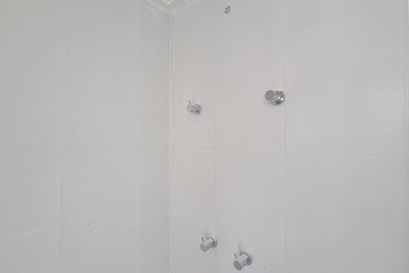 Apartamento à venda com 46m², 2 quartos e 1 vaga Apartamento à venda com 46m², 2 quartos e 1 vagaBanheiro da Suíte