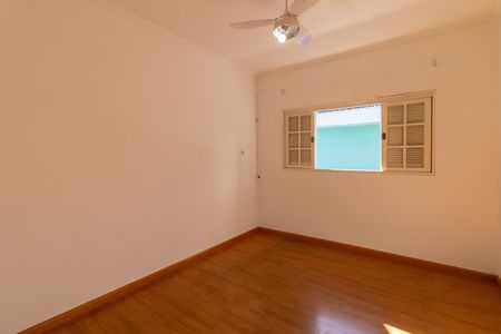 Casa para alugar com 150m², 3 quartos e 1 vaga Casa para alugar com 150m², 3 quartos e 1 vagaQuarto 2