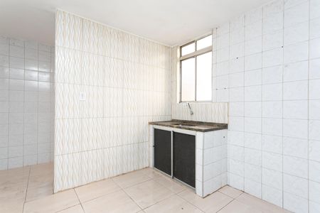 Cozinha  de apartamento para alugar com 2 quartos, 45m² em Conjunto Habitacional Juscelino Kubitschek, São Paulo