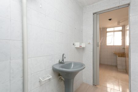 Apartamento para alugar com 45m², 2 quartos e sem vagaBanheiro 