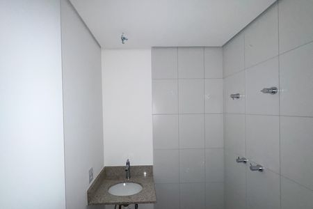 Apartamento à venda com 92m², 2 quartos e 1 vaga Apartamento à venda com 92m², 2 quartos e 1 vagaBanheiro Social
