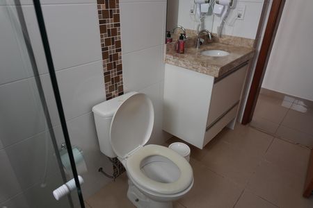 Apartamento para alugar com 82m², 3 quartos e 2 vagasBanheiro Social