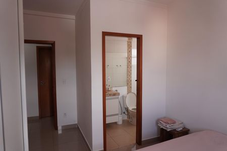 Apartamento para alugar com 82m², 3 quartos e 2 vagasQuarto Suíte