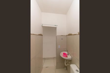 Banheiro de casa para alugar com 1 quarto, 44m² em Jardim Planalto, São Paulo