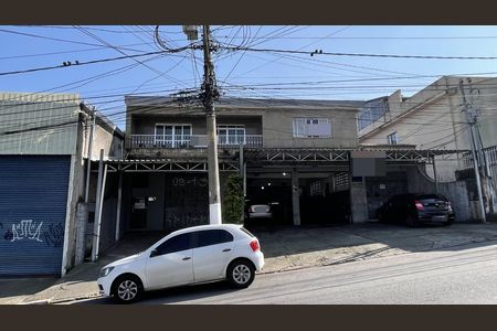 Fachada + Placa de casa para alugar com 4 quartos, 240m² em Burgo Paulista, São Paulo